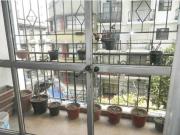 Departamento 5 amb en Congreso semipiso al frente...