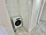 Departamento 5 ambientes a la calle con balcon saliente...