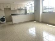 Departamento A 1 Cuadra De Pedro Venturo En Santiago De...