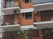 Departamento a metros del subte