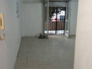 Departamento al frente con balcon en alquiler Monserrat