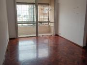 Departamento Alquiler 3 ambientes 51 años, con balcón,...