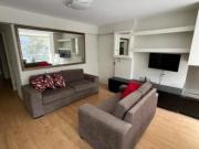 DEPARTAMENTO AMOBLADO COCINA ABIERTA 2 DORM DEPOSITO COCHERA