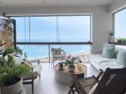 Departamento amoblado con amplia terraza y espectacular...