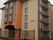 DEPARTAMENTO AMOBLADO EN CONDOMINIO CENTRAL