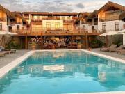 DEPARTAMENTO AMOBLADO EN PLAYA, EN LINDO CONDOMINIO!