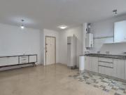 Departamento amplio 2 ambientes luminoso