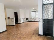 Departamento amplio en Venta frente al Condado Shopping