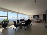 Departamento amueblado con estudio, roof, 4 recámaras....