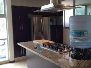 Departamento AMUEBLADO en Renta Altozano Bosque Residencial