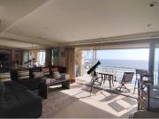 Departamento amueblado en renta con vista al mar y...