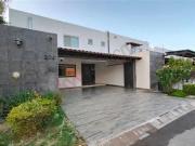 DEPARTAMENTO AMUEBLADO EN RENTA EN CERRADA CON VIGILANCIA