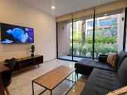 Departamento amueblado en renta en planta baja de 2...