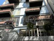 Departamento amueblado, exterior con balcón en 1er piso,...