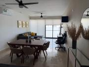 Departamento amueblado y equipado en venta en Santa...