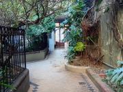 Departamento antiguo en alquiler, luminoso y apto...