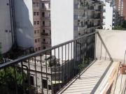 2 amb al frente con balcón. Todo luz!