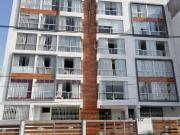 Departamento cerca al Jockey Plaza y U. Lima