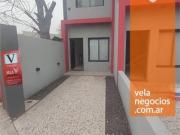 Departamento con 2 habitaciones y patio en Del...