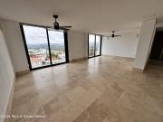 Departamento con 3 recamaras y amenidades Cumbres del...
