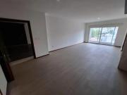 Departamento con acabados de lujo en Cumbres del Lago...