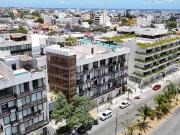 Departamento con alberca privada en el centro de Playa...