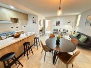Departamento con amenidades y 2 recamaras. VENTA Villas...