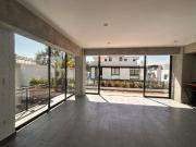 DEPARTAMENTO CON AMPLIA TERRAZA EN VENTA A POCOS MINUTOS...