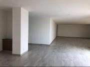 Departamento con balc?n y vista panor?mica en Torre...