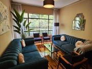 Departamento con Balcón cerca de Indurgentes