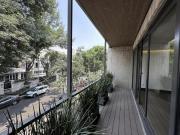 Departamento con balcones a media cuadra de Masaryk