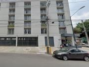 Departamento con excelente ubicación a precio de remate!...