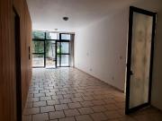 Departamento con excelente ubicacion con del valle sur