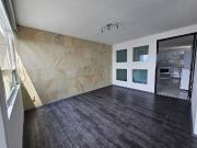 Departamento con 3 recamaras, family, bodega y 3 cajones...