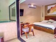 Departamento con jacuzzi y jardin privado, en venta...