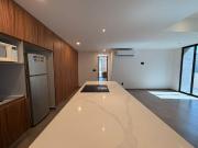 Departamento con Patio a Estrenar en Venta Paralela... Departamento con Patio a Estrenar en Venta Paralela...