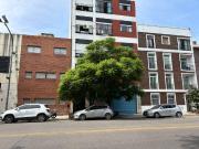 Departamento con Patio en Alquiler