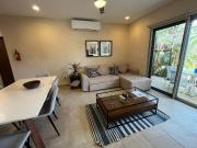 Departamento con patio privado y jacuzzi en Carmela,...