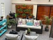 Departamento con terraza en primer piso,ubicación...