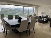 Departamento con terraza y balcones en Punta Horizonte