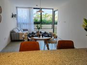 DEPARTAMENTO CON VISTA AL CLUB DE GOLF