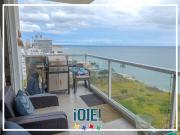 Departamento con Vista al Mar en Edificio Arrecife,...