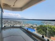 Departamento con vista panorámica a la bahia, pie de la...