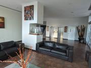 Departamento con vistas excepcionales al norte y sur de...