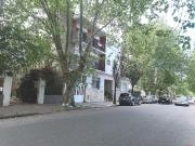 Departamento contrafrente 2 Ambientes con cochera