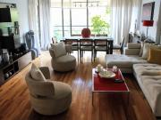 Departamento cuatro ambientes amoblado con cochera en...