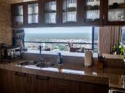 Departamento de 132 m² con 3 recámaras en venta en Vía a...