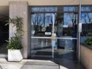 Departamento de 1 ambiente dividido, en edificio de...