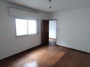 Departamento de 1 dormitorio, Sobre Av San Martín