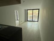 Departamento de 2 amb con vestidor, baño en suite y...
